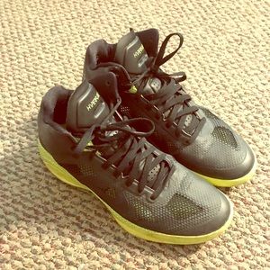 Men’s Black Nike Hyperfuse Size 12